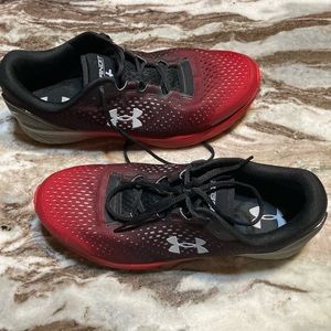 Men’s under armor shoes new only tried on pd 100 size 11